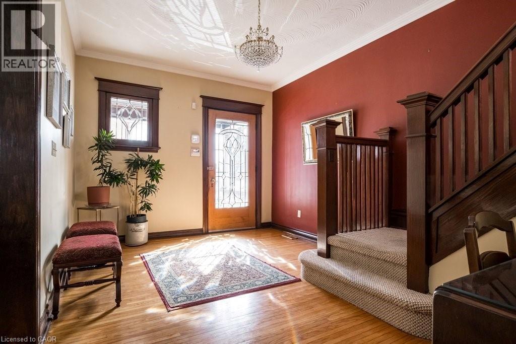 167 Park Street N, Hamilton, ON - Indoor Photo Showing Other Room