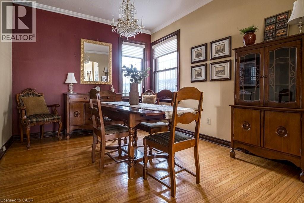 167 Park Street N, Hamilton, ON - Indoor Photo Showing Dining Room