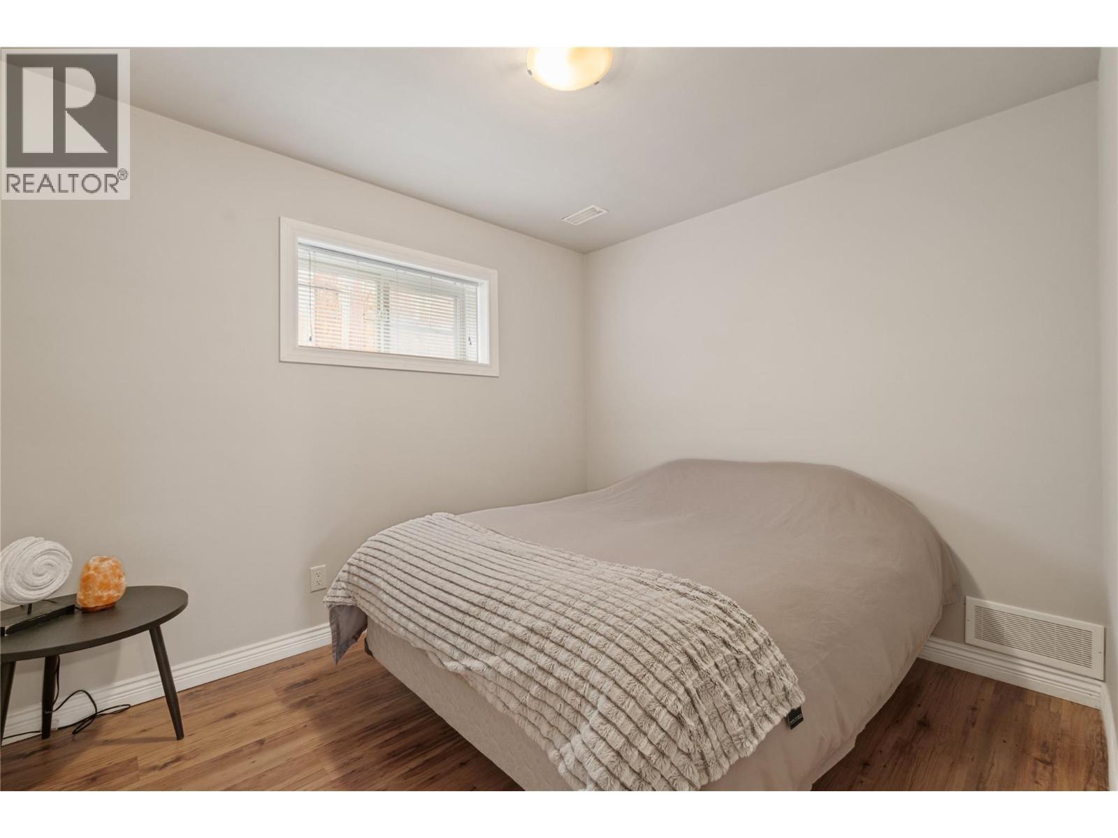 2042 Moonbeam Close, West Kelowna, BC - Indoor Photo Showing Bedroom