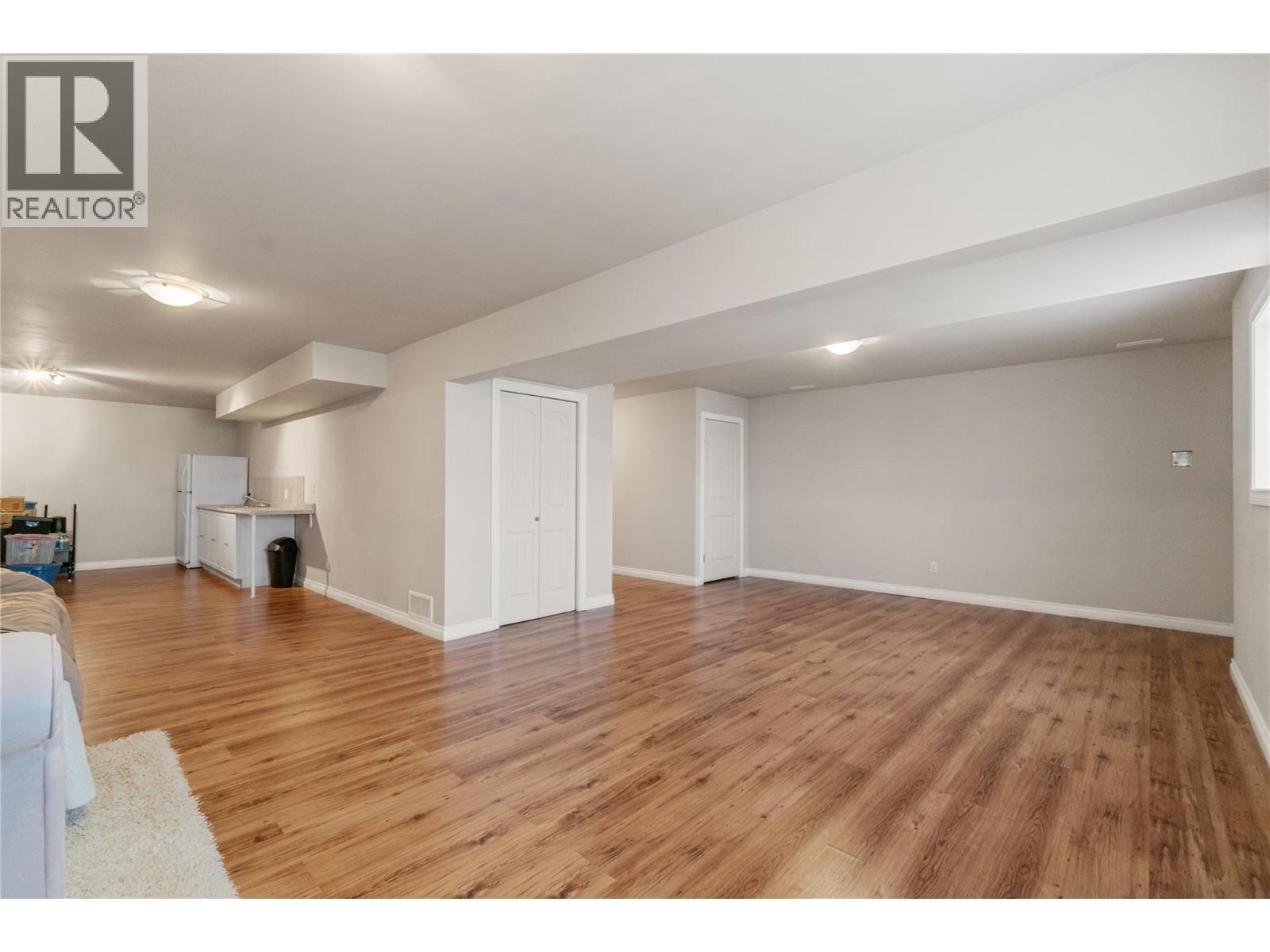 2042 Moonbeam Close, West Kelowna, BC - Indoor