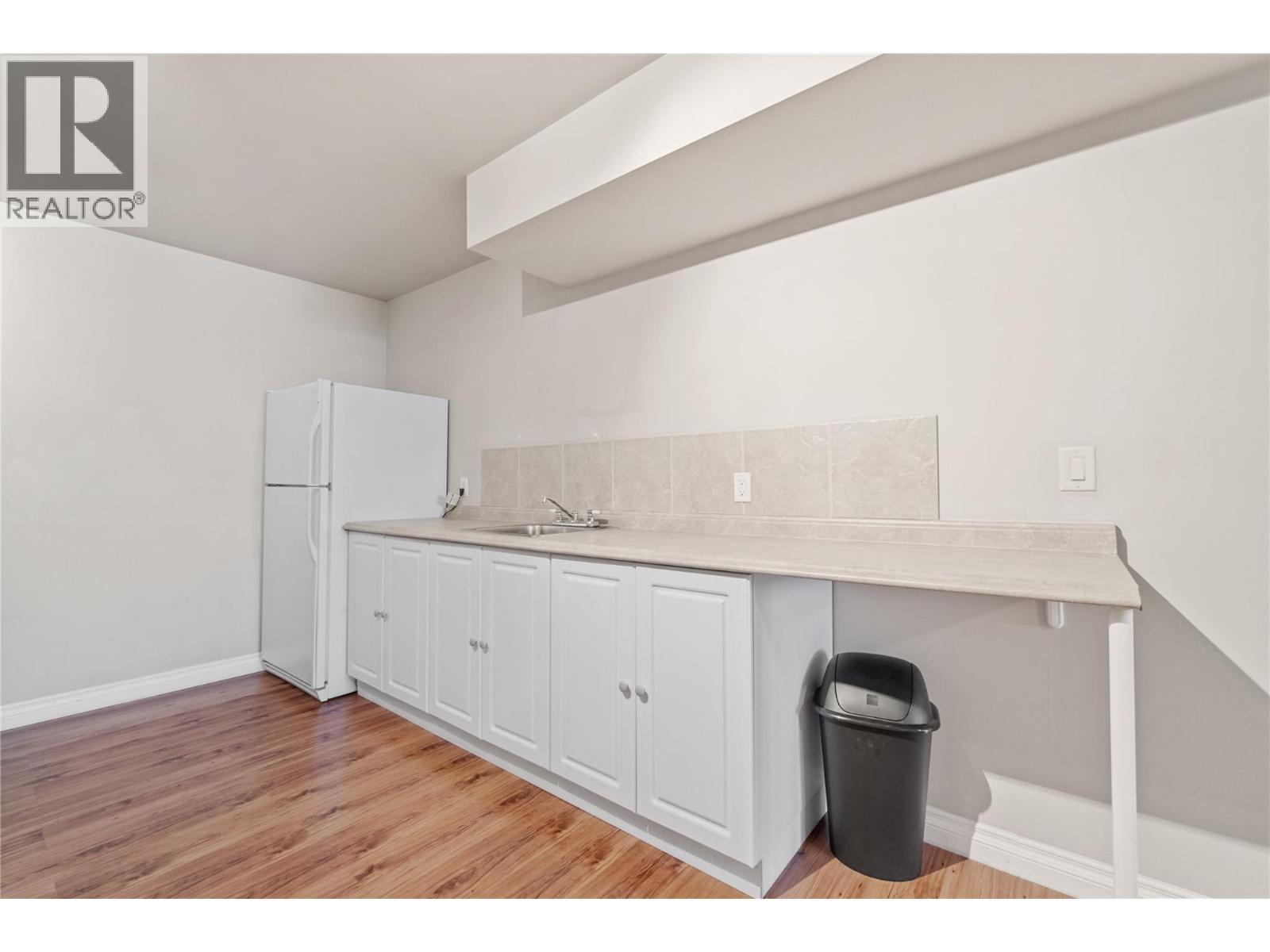 2042 Moonbeam Close, West Kelowna, BC - Indoor