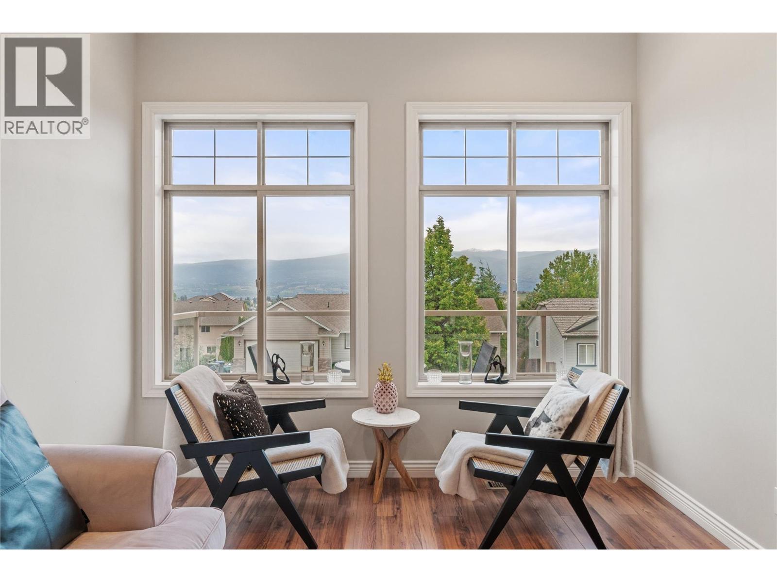 2042 Moonbeam Close, West Kelowna, BC - Indoor