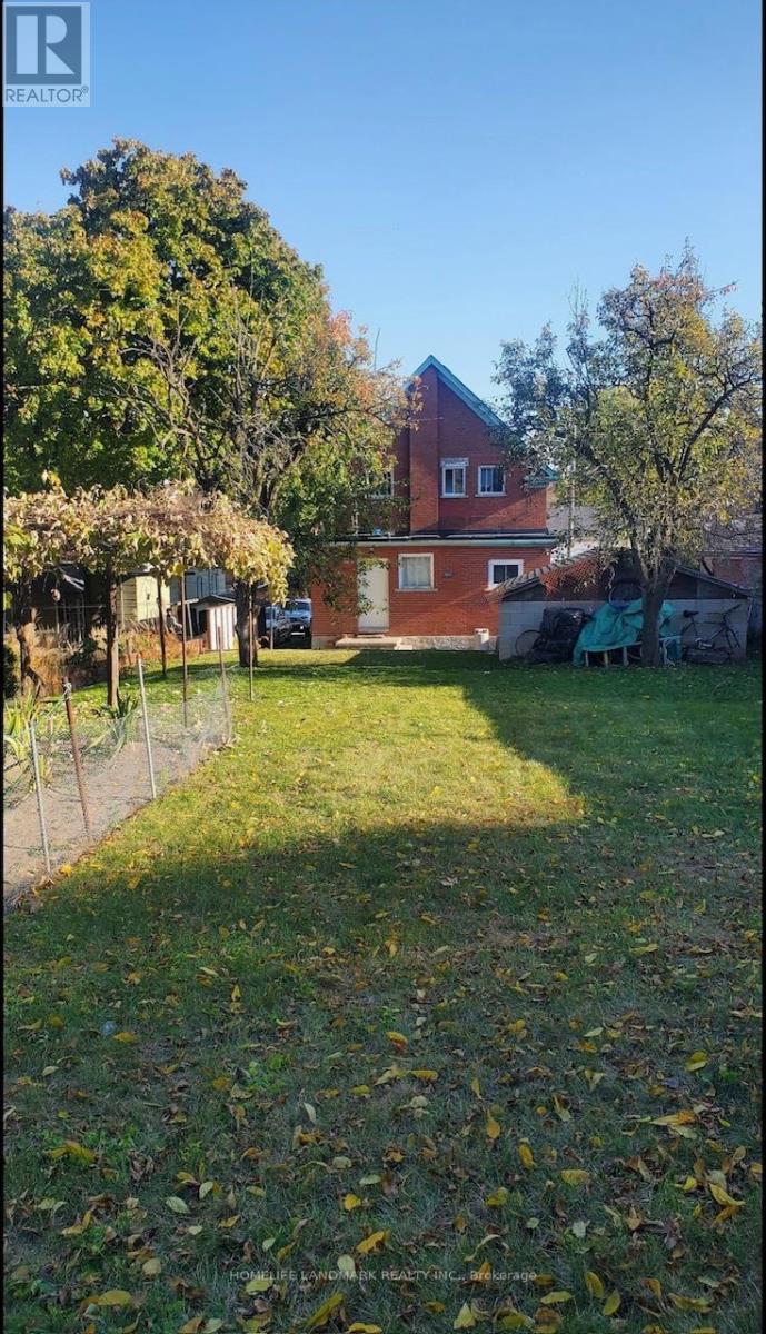 20 Cherry Street, Kitchener, ON - Outdoor