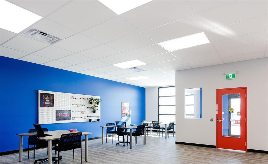 12C 40 North Gate Drive, Steinbach, MB