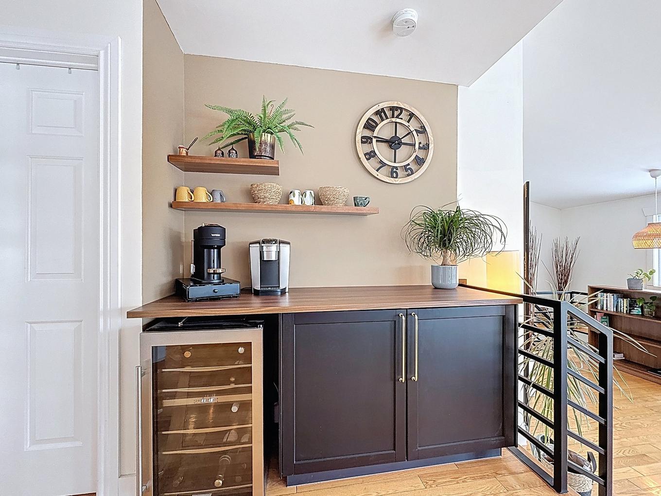 Salle à manger - 71 Rue Henri-Dunant, Sainte-Agathe-Des-Monts, QC - Indoor Photo Showing Other Room