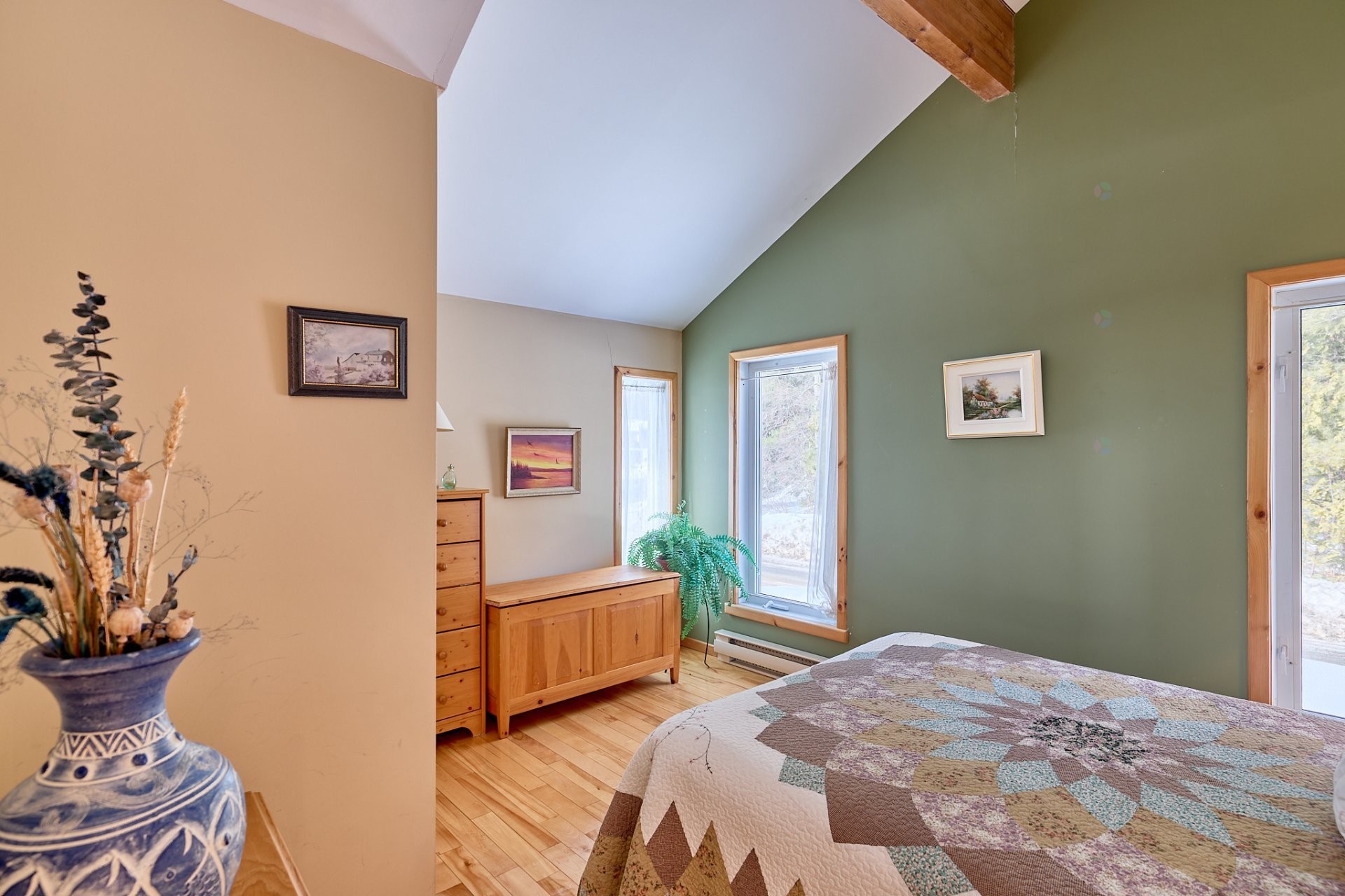 Bedroom - 670 Ch. Des Îles, Entrelacs, QC - Indoor Photo Showing Bedroom