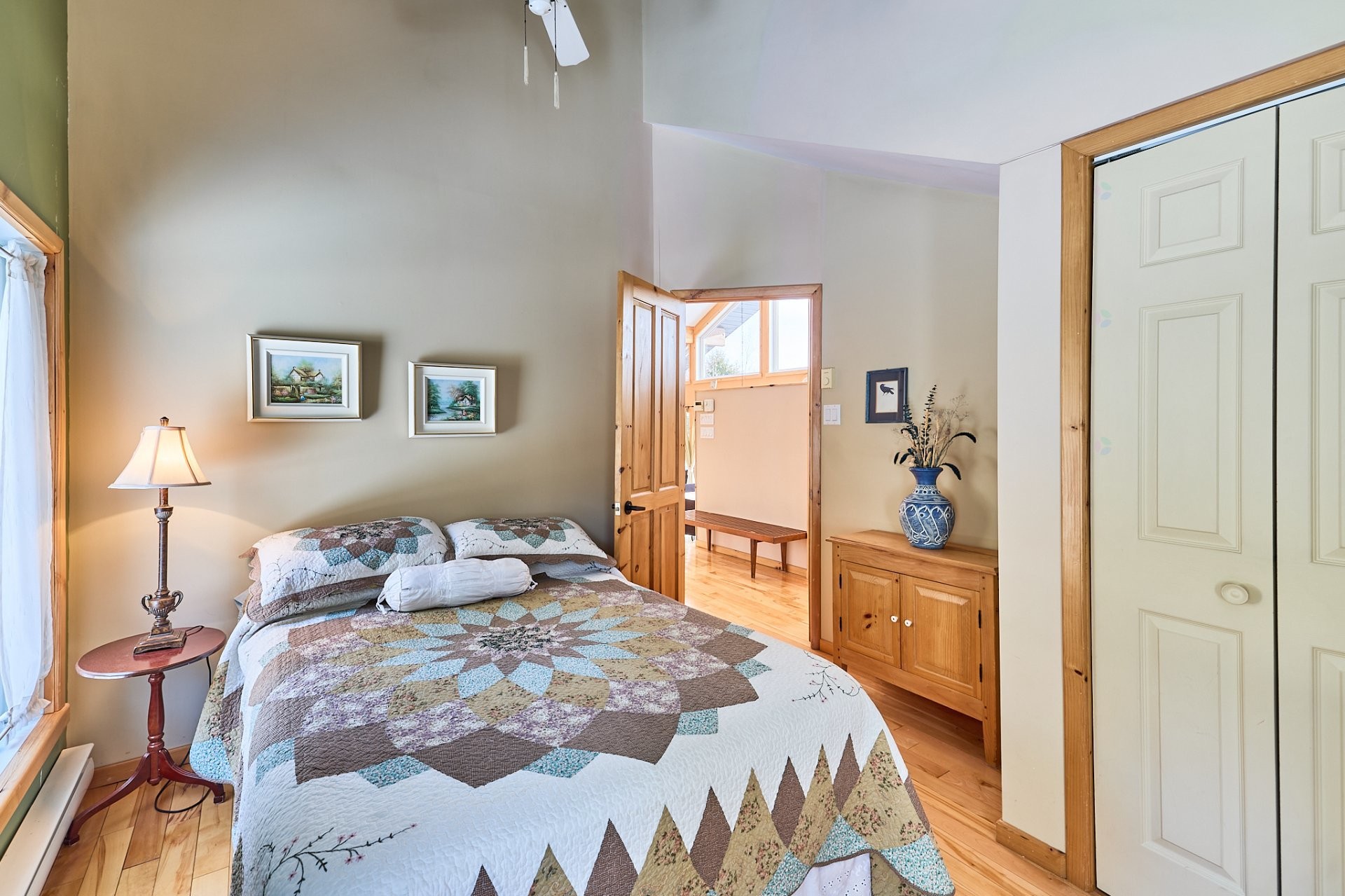 Bedroom - 670 Ch. Des Îles, Entrelacs, QC - Indoor Photo Showing Bedroom