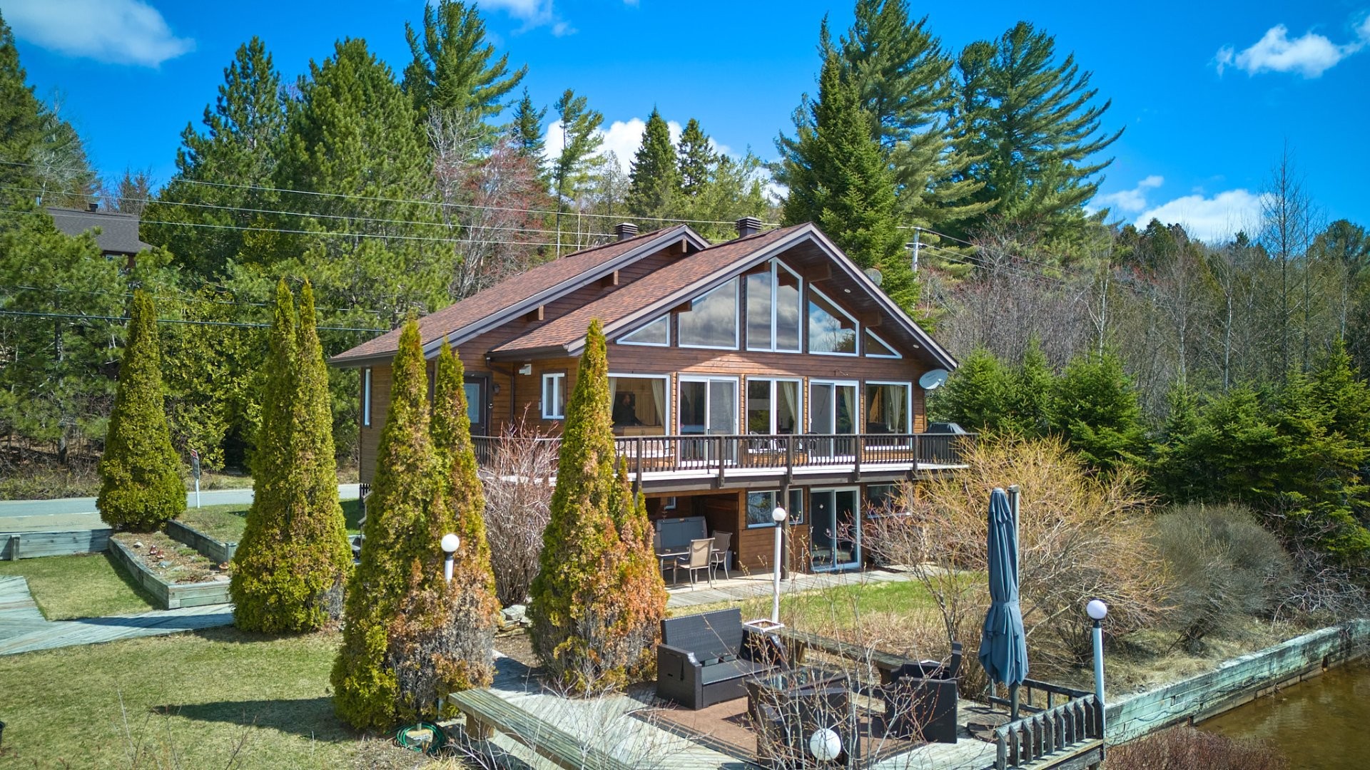 Front of Structure - 670 Ch. Des Îles, Entrelacs, QC - Outdoor