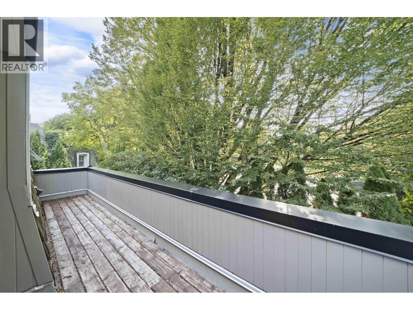 1443 Mcrae Avenue, Vancouver, BC - Outdoor