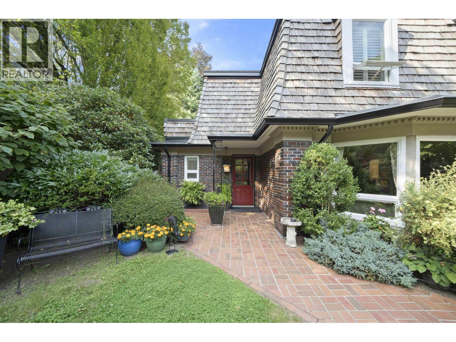1443 Mcrae Avenue, Vancouver, BC - Outdoor