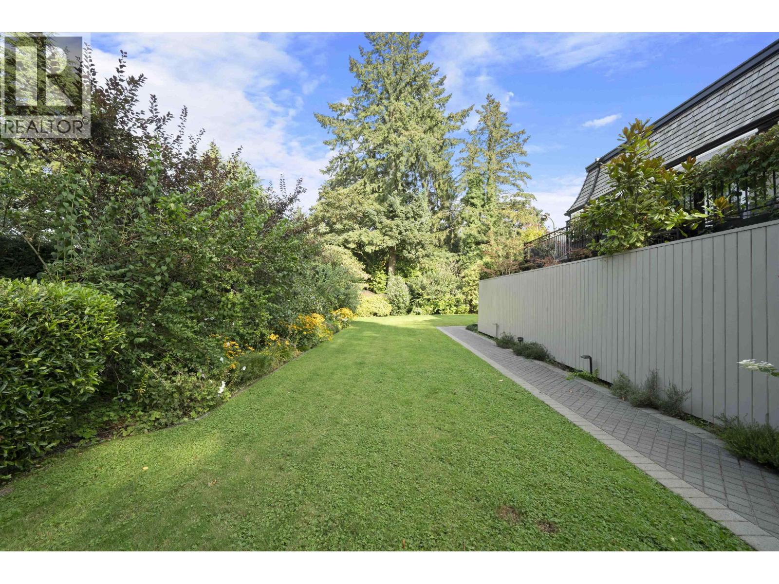 1443 Mcrae Avenue, Vancouver, BC - Outdoor