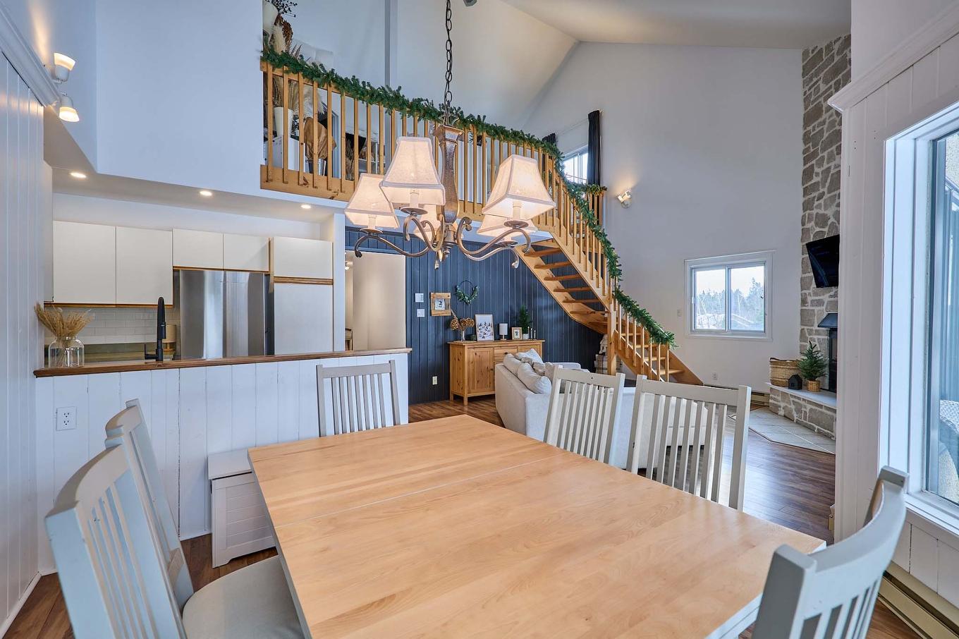 Salle à manger - F-735 Ch. Des Trois-Villages, Piedmont, QC - Indoor