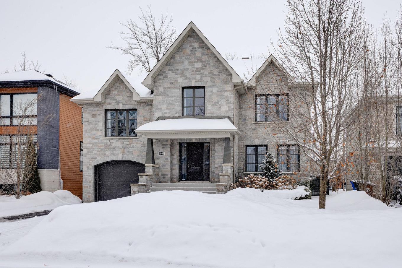 Façade - 1065 Rue Breux, Chambly, QC - Outdoor With Facade