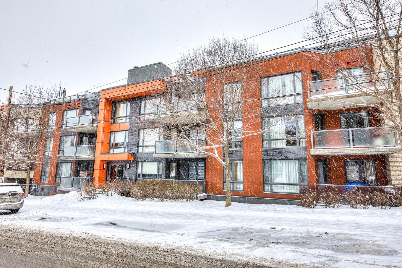 Façade - 102-2285 Av. Ekers, Mont-Royal, QC - Outdoor With Balcony With Facade