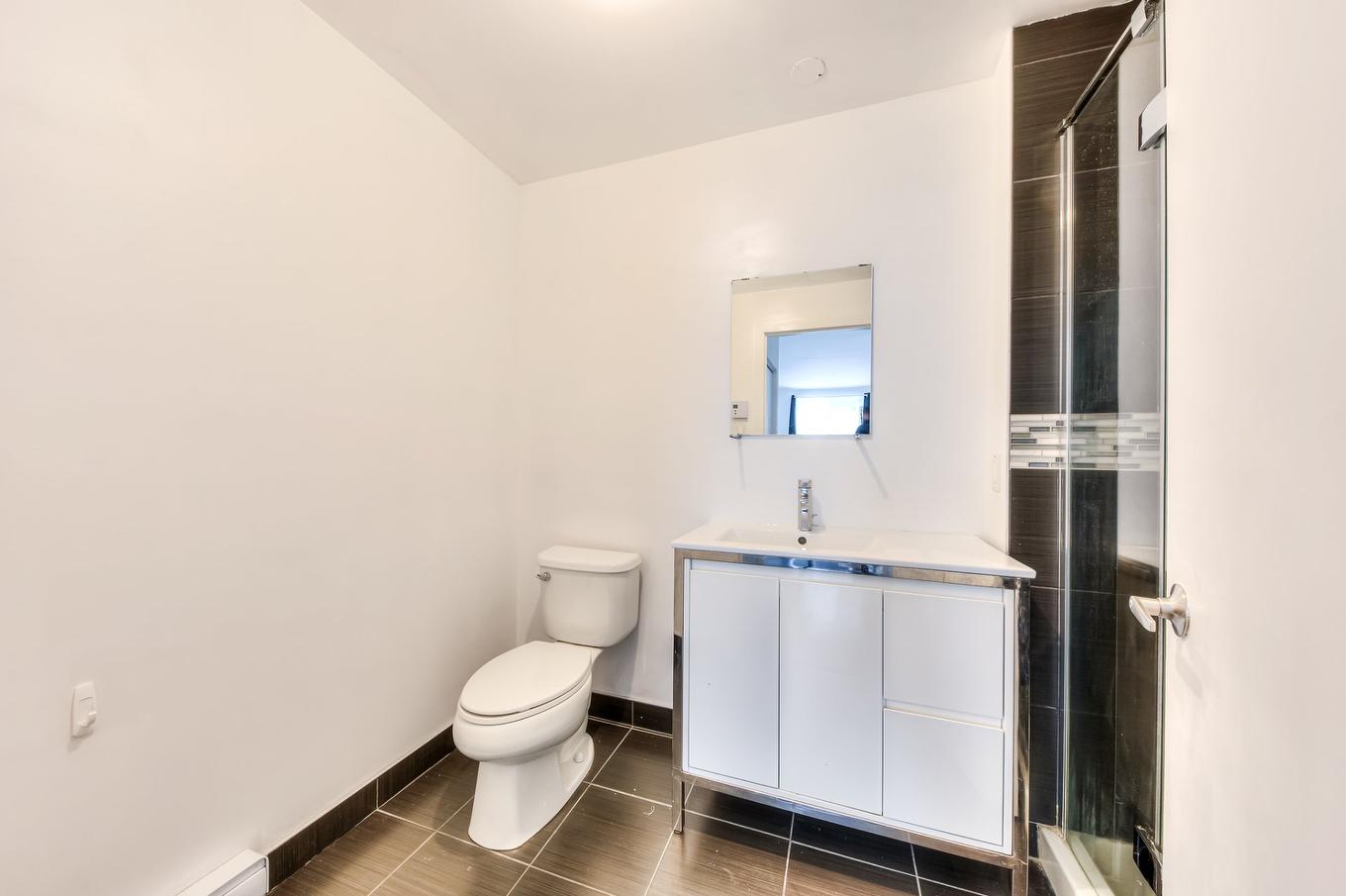 Salle de bains - 102-2285 Av. Ekers, Mont-Royal, QC - Indoor Photo Showing Bathroom