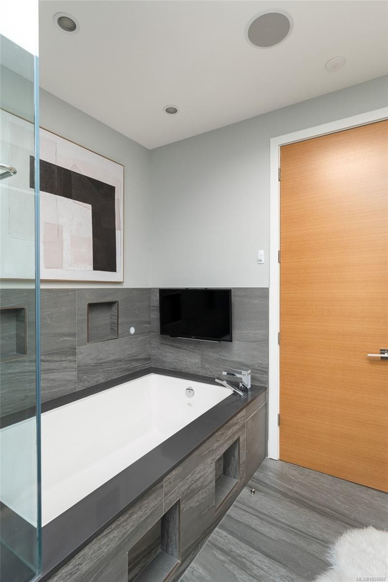 2318 Shakespeare St, Victoria, BC