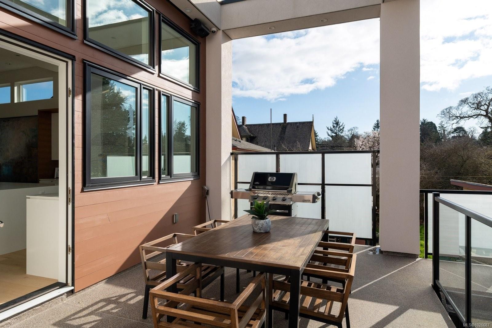 2318 Shakespeare St, Victoria, BC