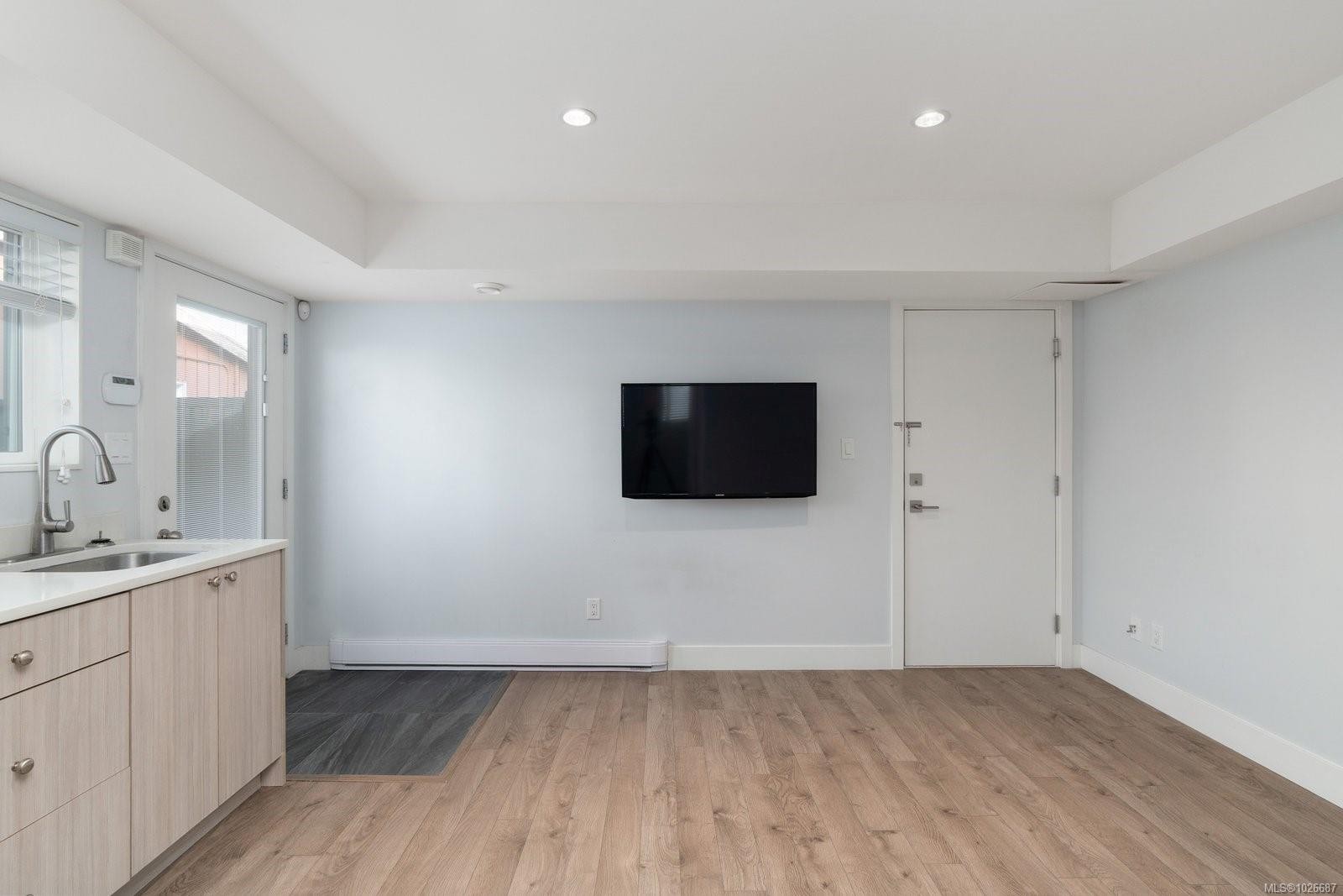 2318 Shakespeare St, Victoria, BC