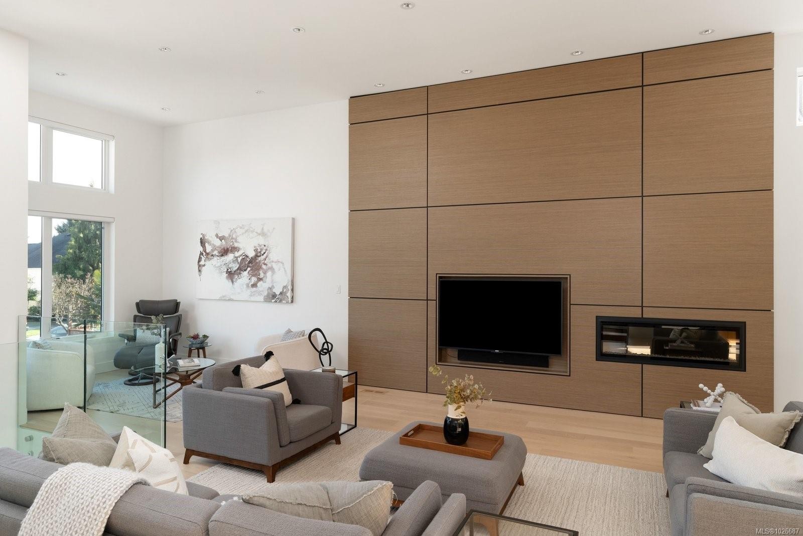 2318 Shakespeare St, Victoria, BC