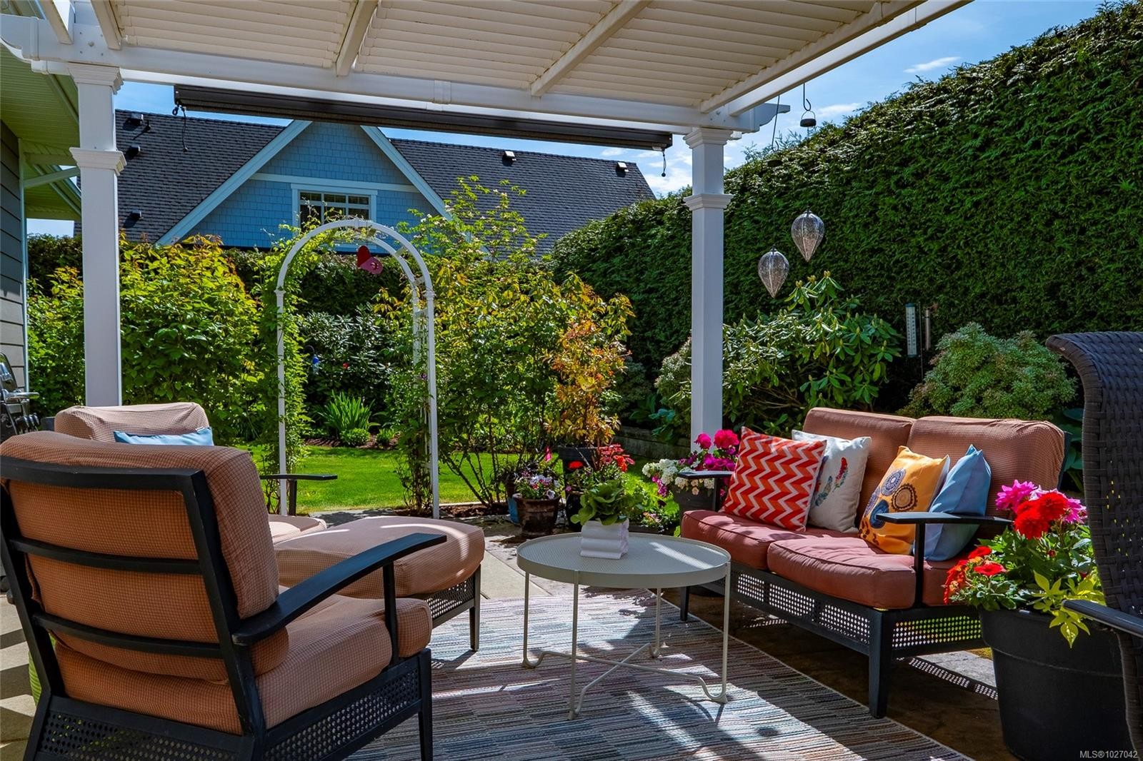 856 Bluffs Dr, Qualicum Beach, BC