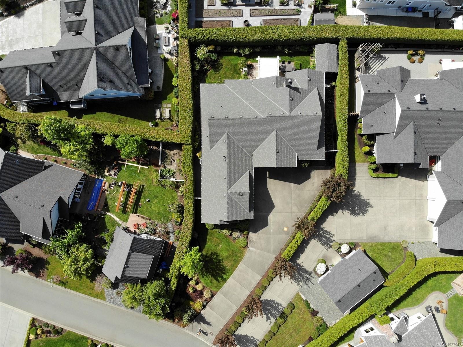 856 Bluffs Dr, Qualicum Beach, BC