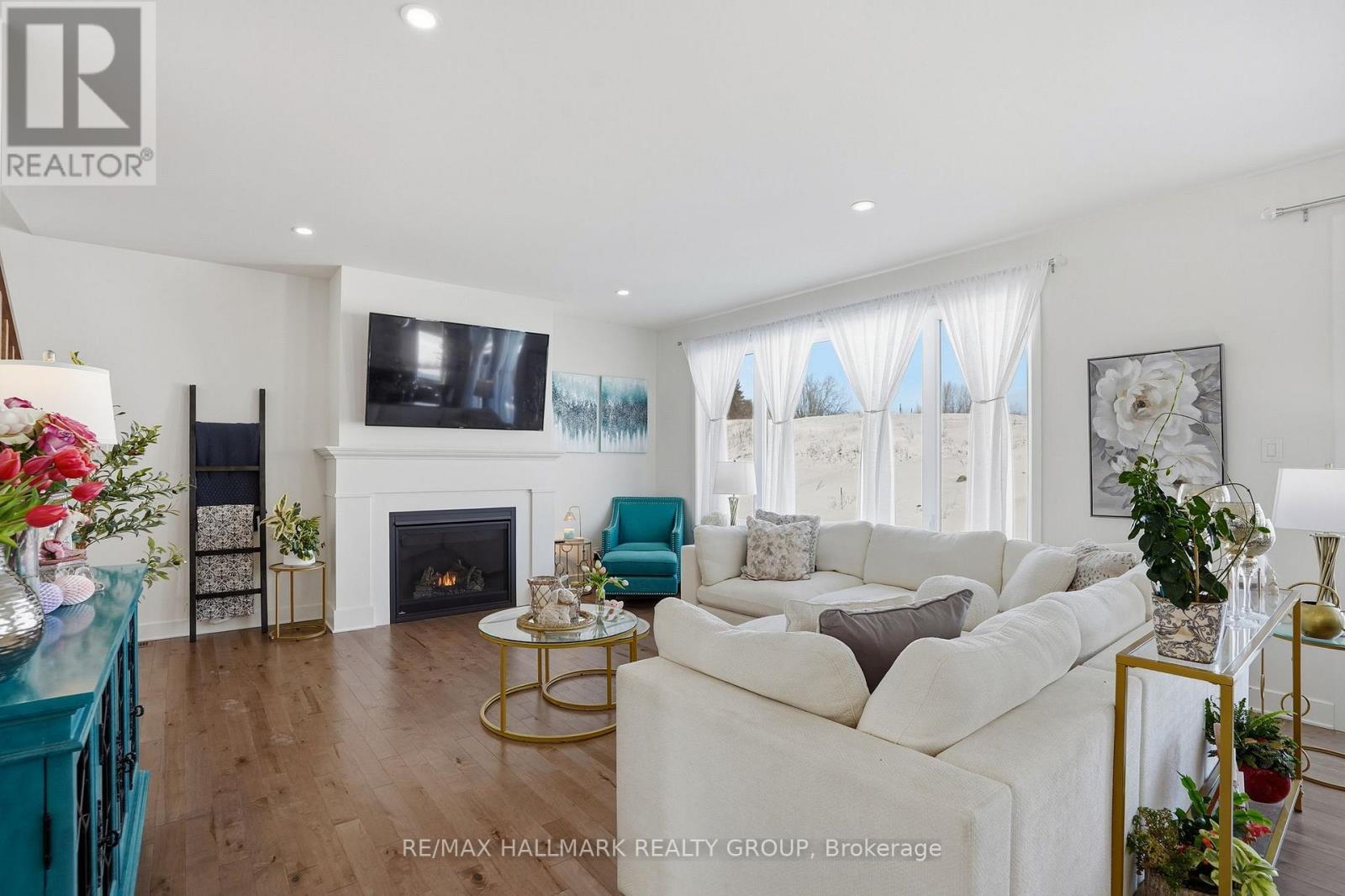 3 Arber Street, Champlain, ON - Indoor Photo Showing Living Room With Fireplace