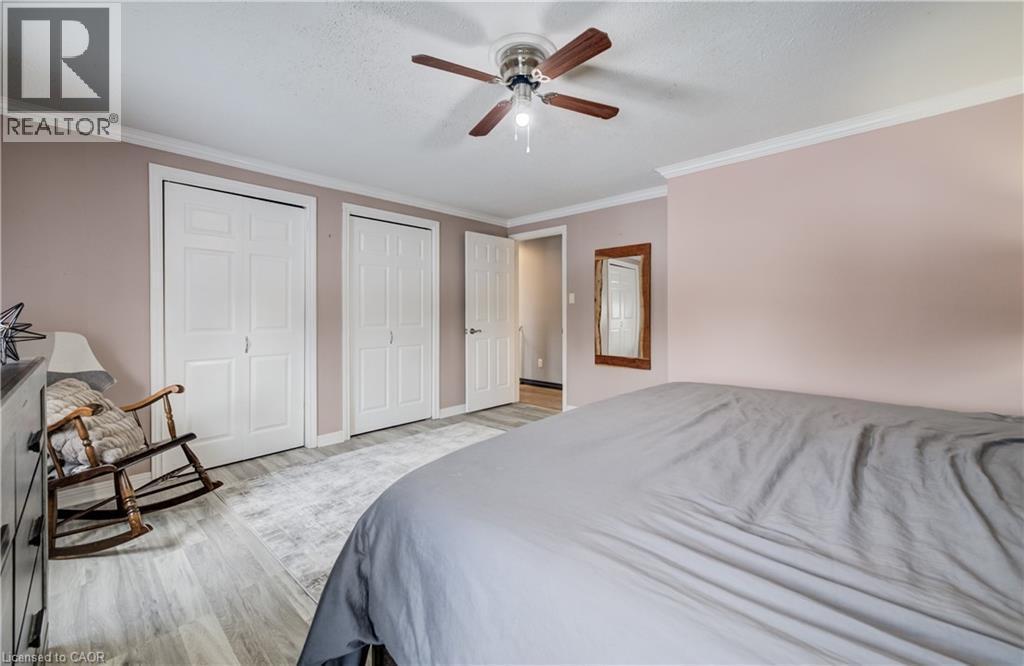 35 Glendan Court, Cambridge, ON - Indoor Photo Showing Bedroom