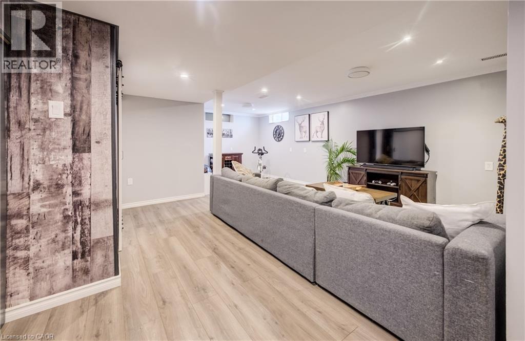 35 Glendan Court, Cambridge, ON - Indoor