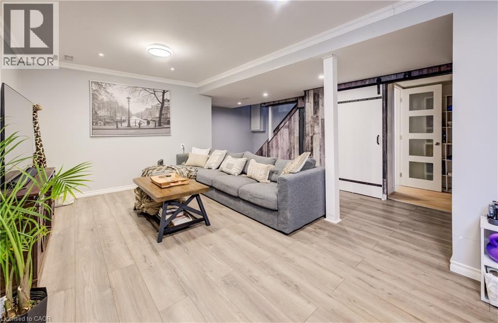 35 Glendan Court, Cambridge, ON - Indoor