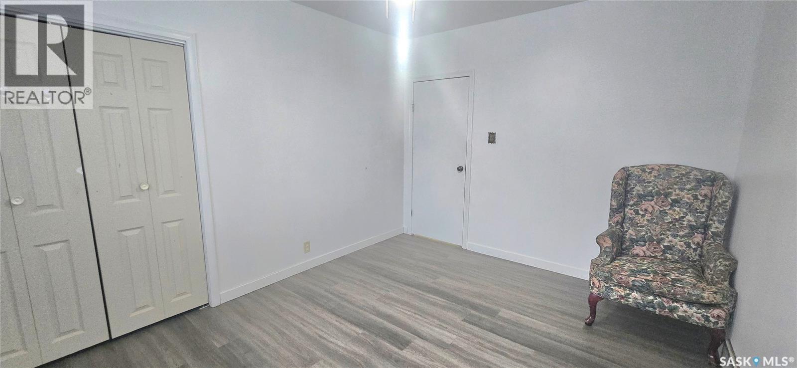 422 Mullin Avenue E, Regina, SK - Indoor Photo Showing Other Room