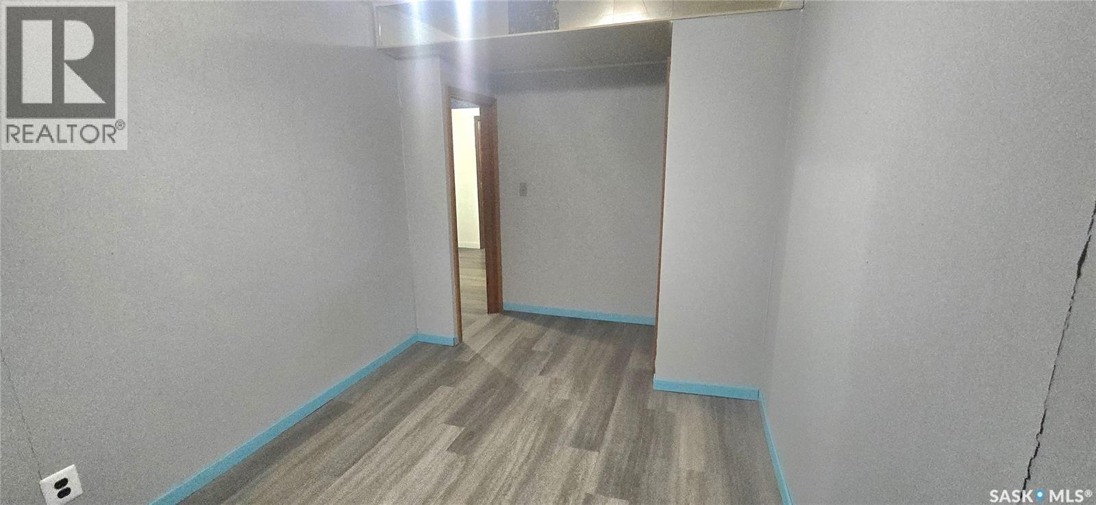 422 Mullin Avenue E, Regina, SK - Indoor Photo Showing Other Room