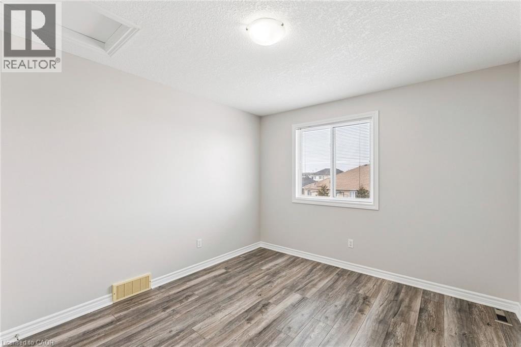 81 Penhale Avenue, St. Thomas, ON - Indoor Photo Showing Other Room