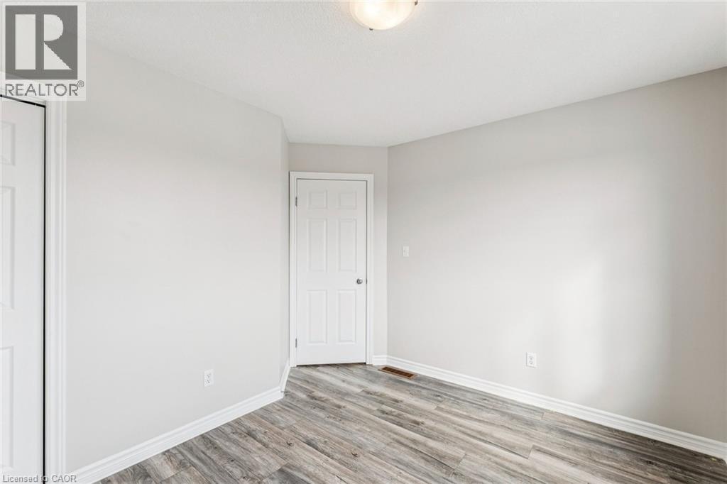 81 Penhale Avenue, St. Thomas, ON - Indoor Photo Showing Other Room