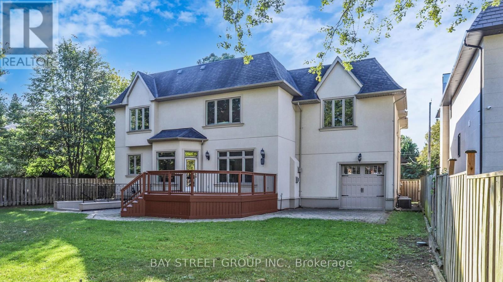 112 Centre Avenue, Toronto, ON - Outdoor With Deck Patio Veranda