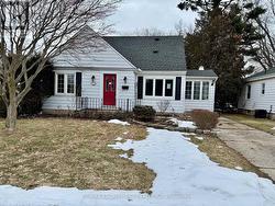 12 SPRUCE STREET St. Thomas, ON N5R 1N5