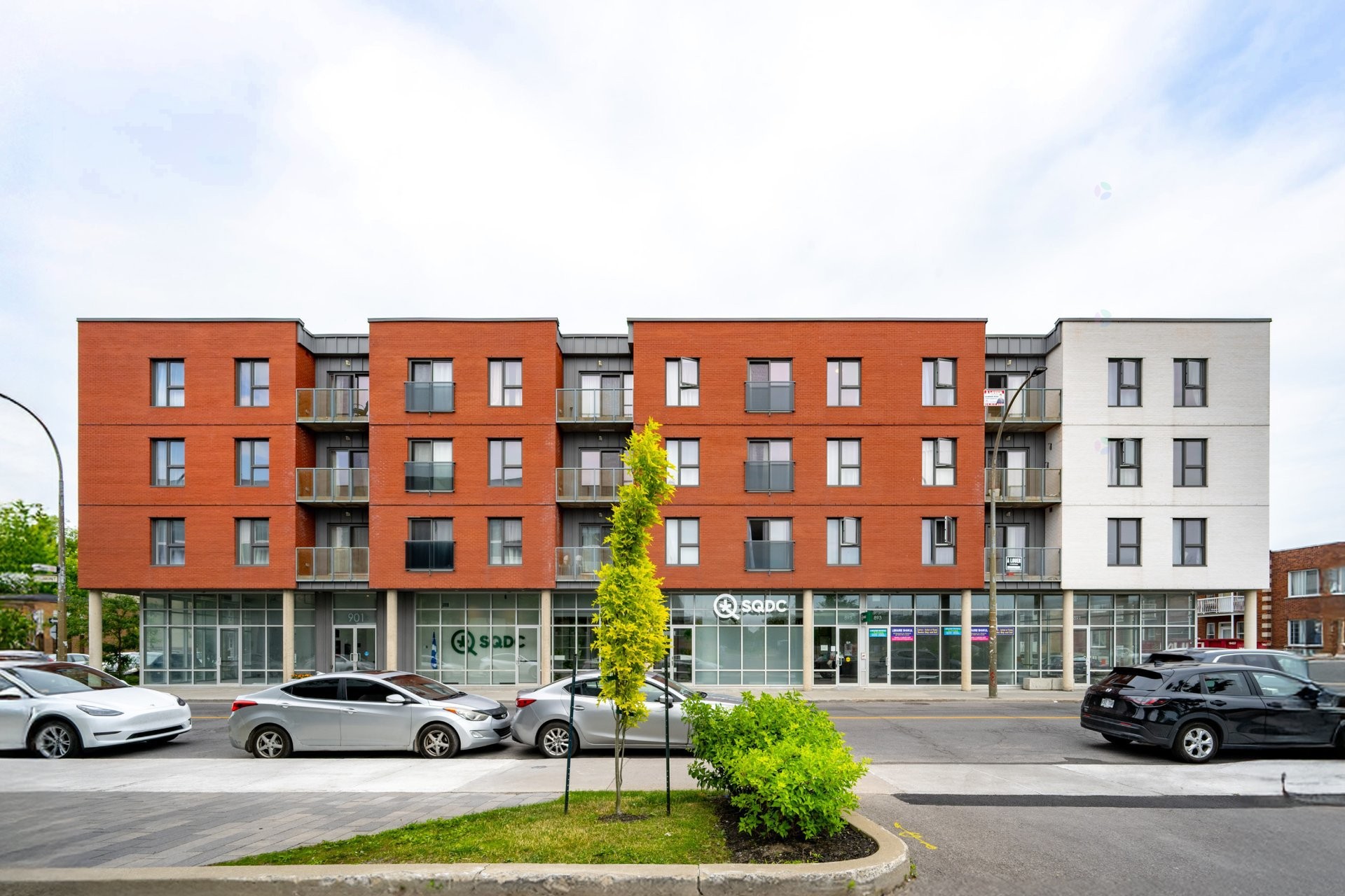 Façade - 210-901 Av. Beaumont, Montréal (Villeray/Saint-Michel/Parc-Extension), QC - Outdoor With Facade