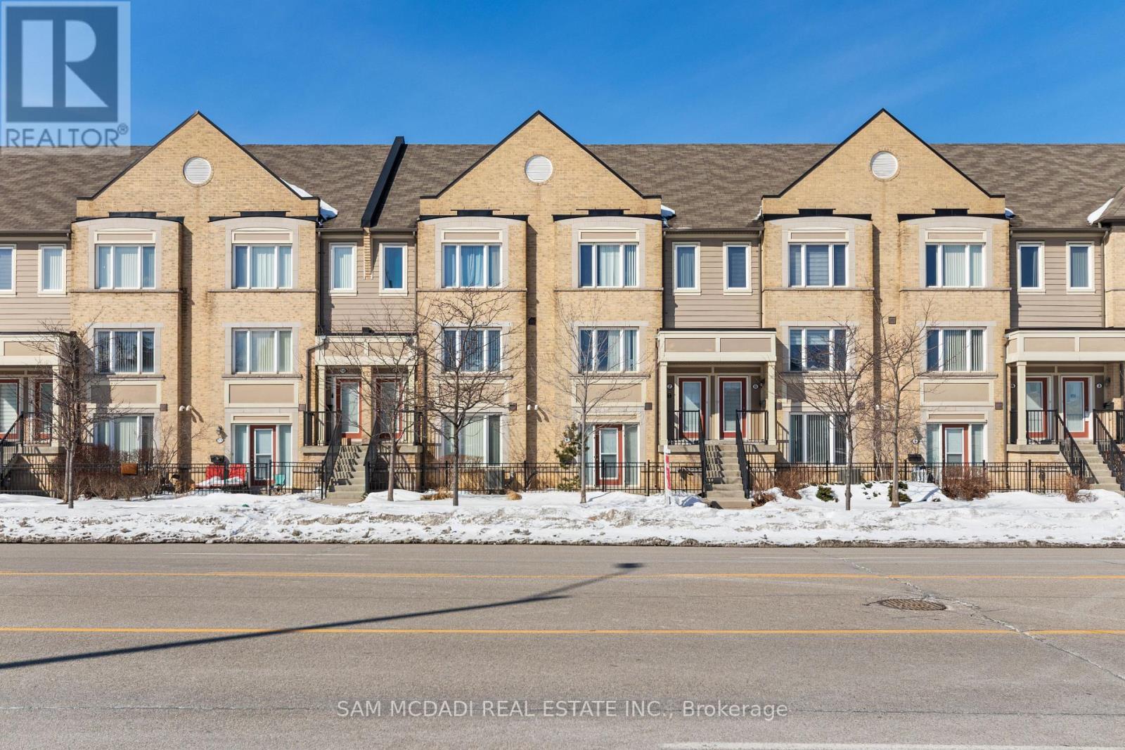 8 - 2895 Hazelton Place, Mississauga, ON - Outdoor With Facade