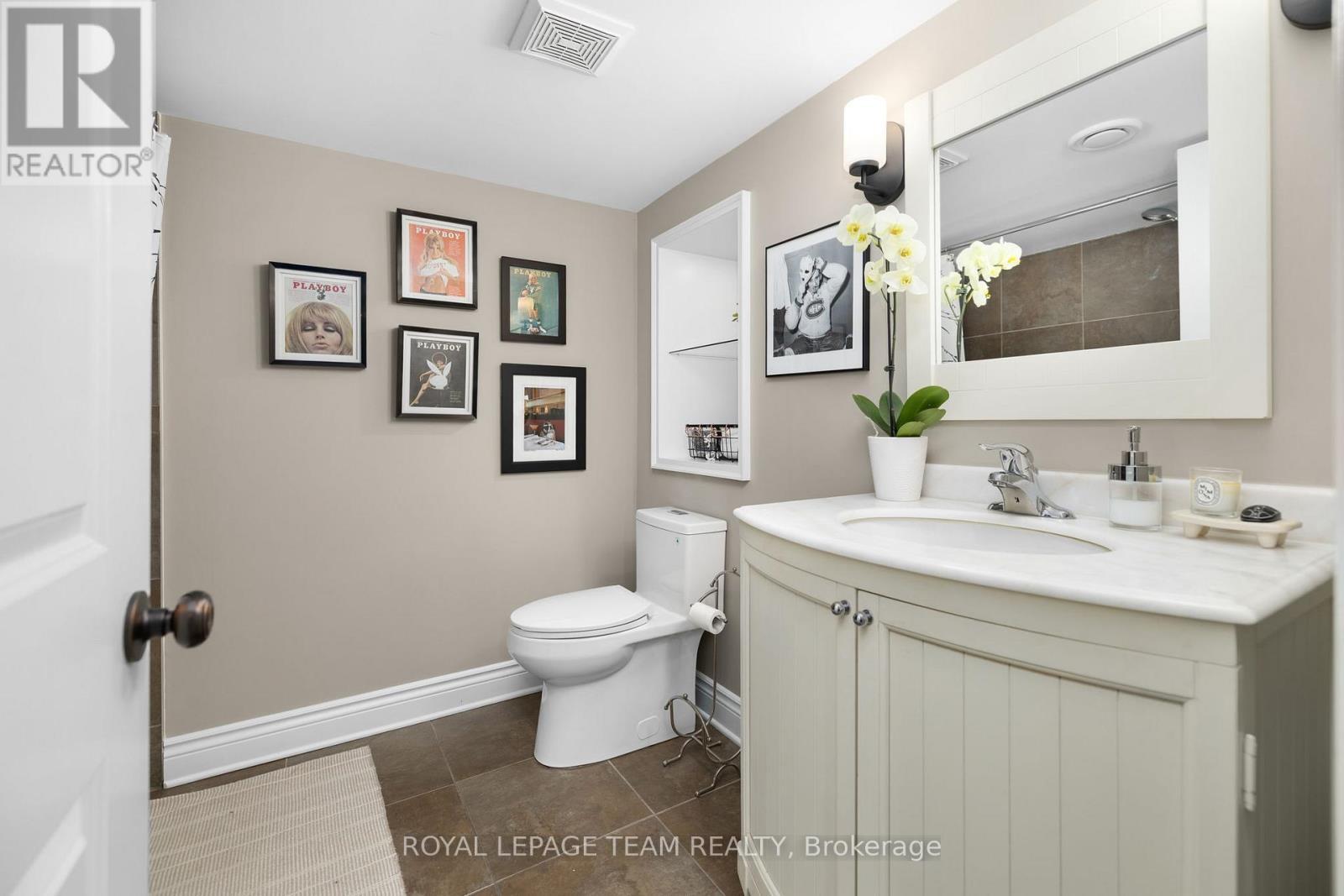 112 Cole Porter Street, Ottawa, ON - Indoor Photo Showing Bathroom