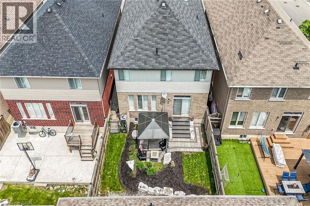 8 Chartwell Circle, Hamilton, ON