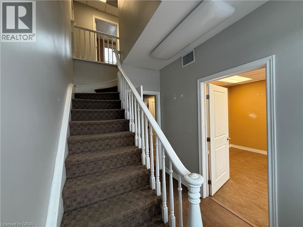 446 Plains Road E, Burlington, ON