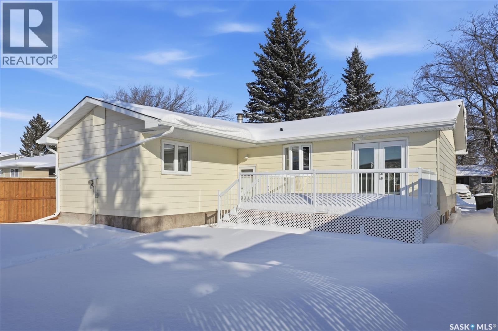 1317 Elevator Road, Saskatoon, SK - Outdoor