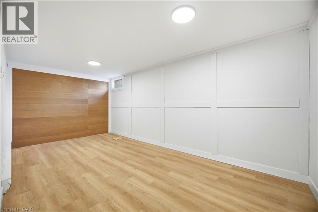 8 Claudette Gate, Hamilton, ON - Indoor Photo Showing Other Room