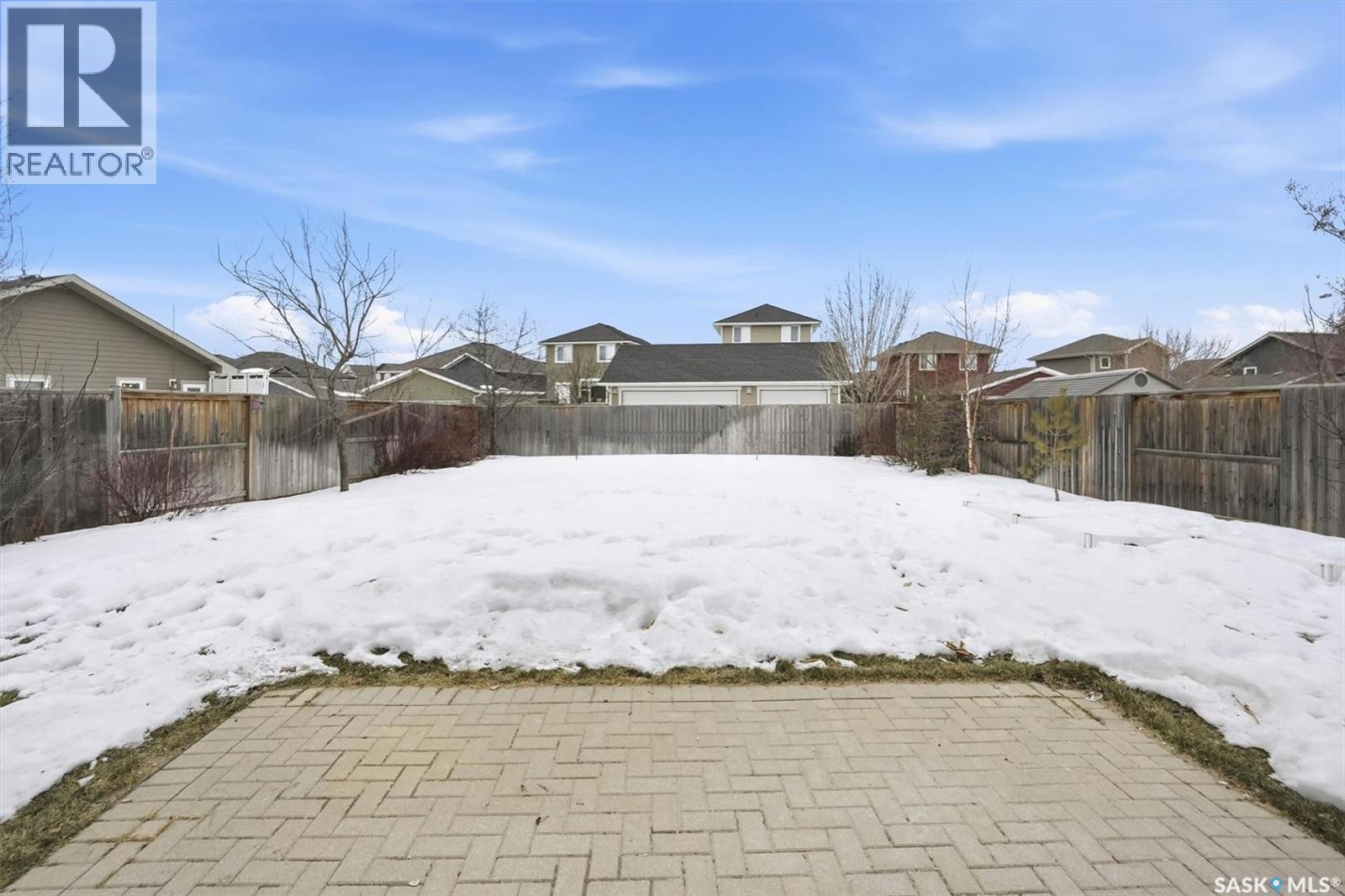 203 Pritchard Terrace, Saskatoon, SK - Outdoor
