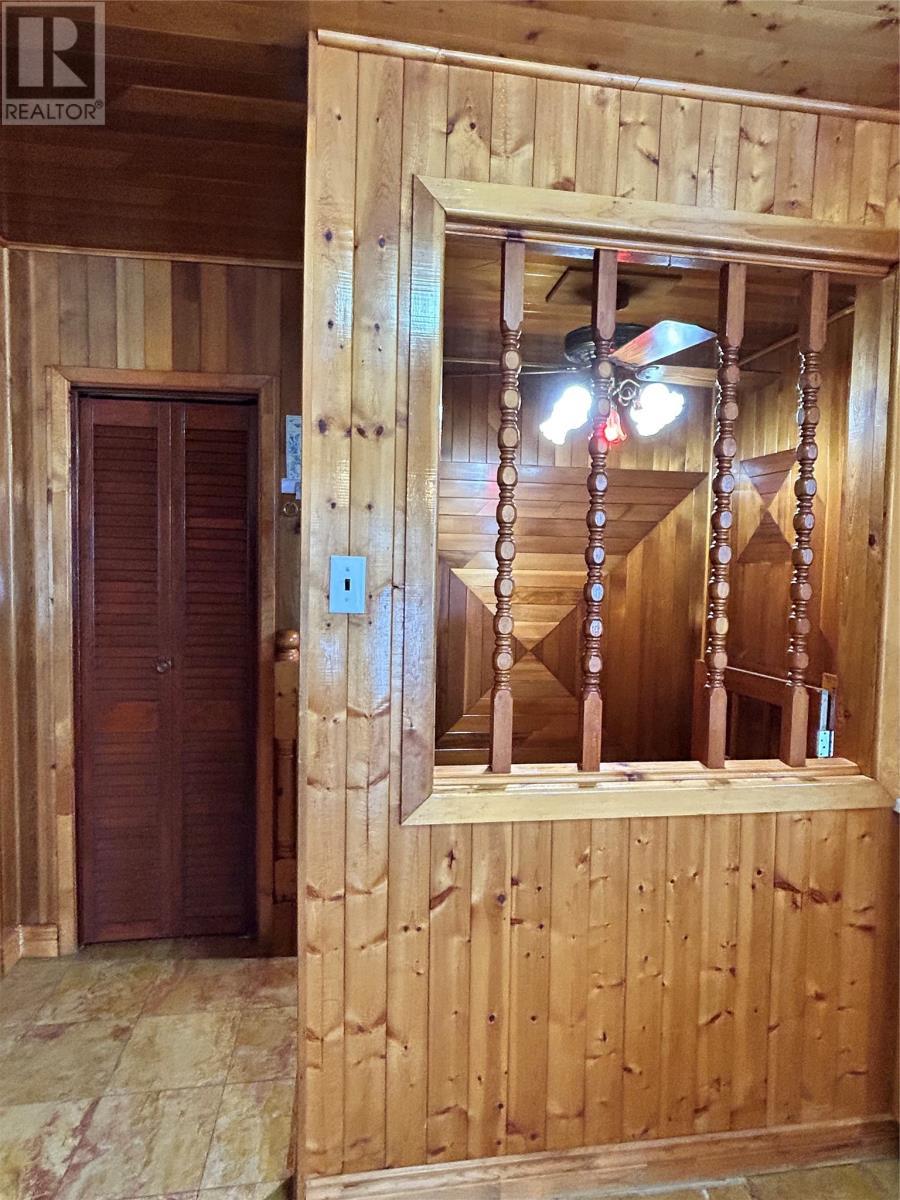 8 Cod Seine Road, Mobile, NL - Indoor Photo Showing Other Room