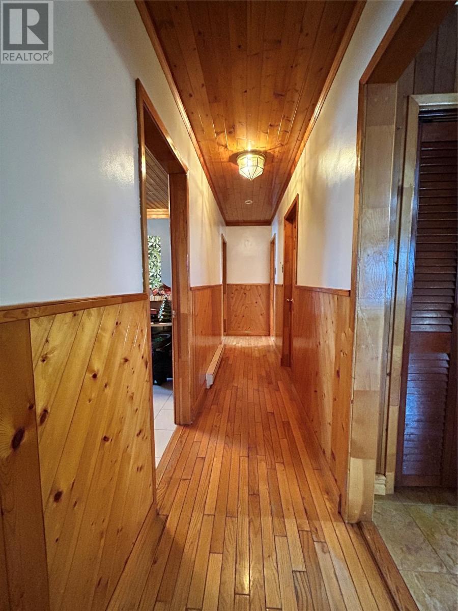 8 Cod Seine Road, Mobile, NL - Indoor Photo Showing Other Room