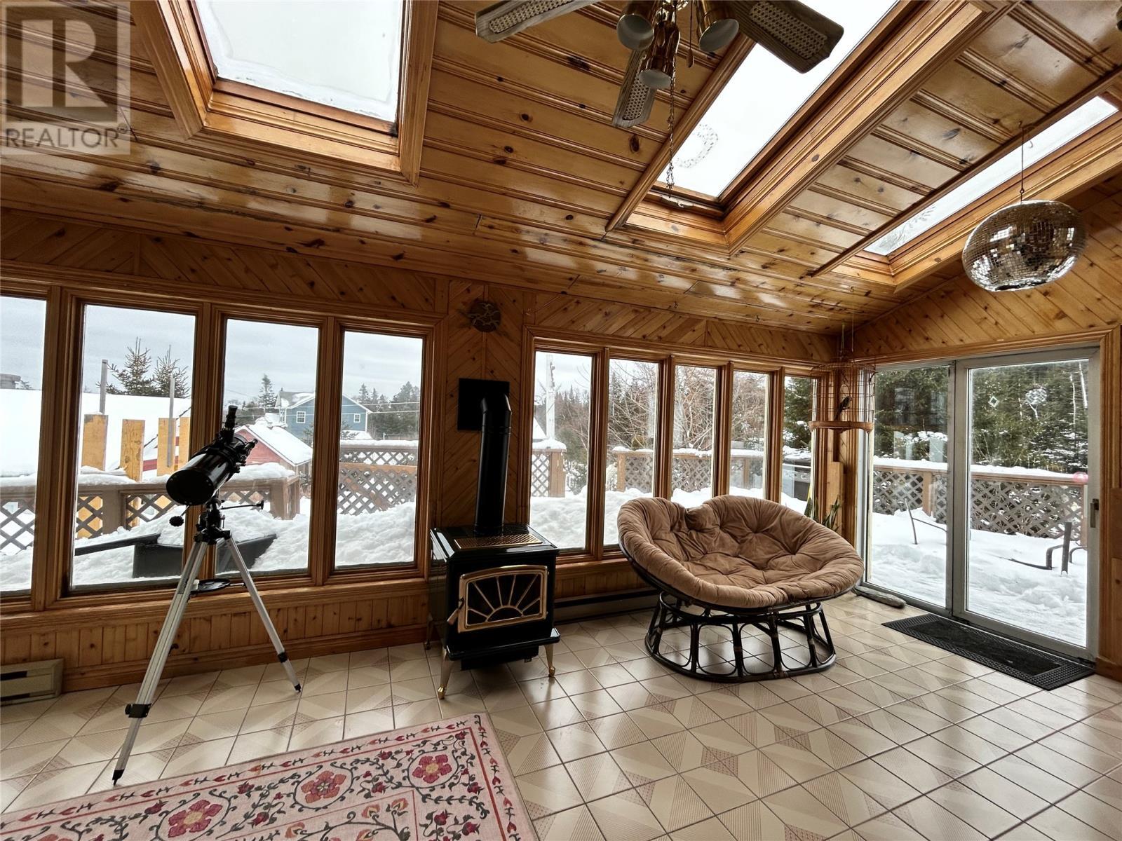 8 Cod Seine Road, Mobile, NL - Indoor