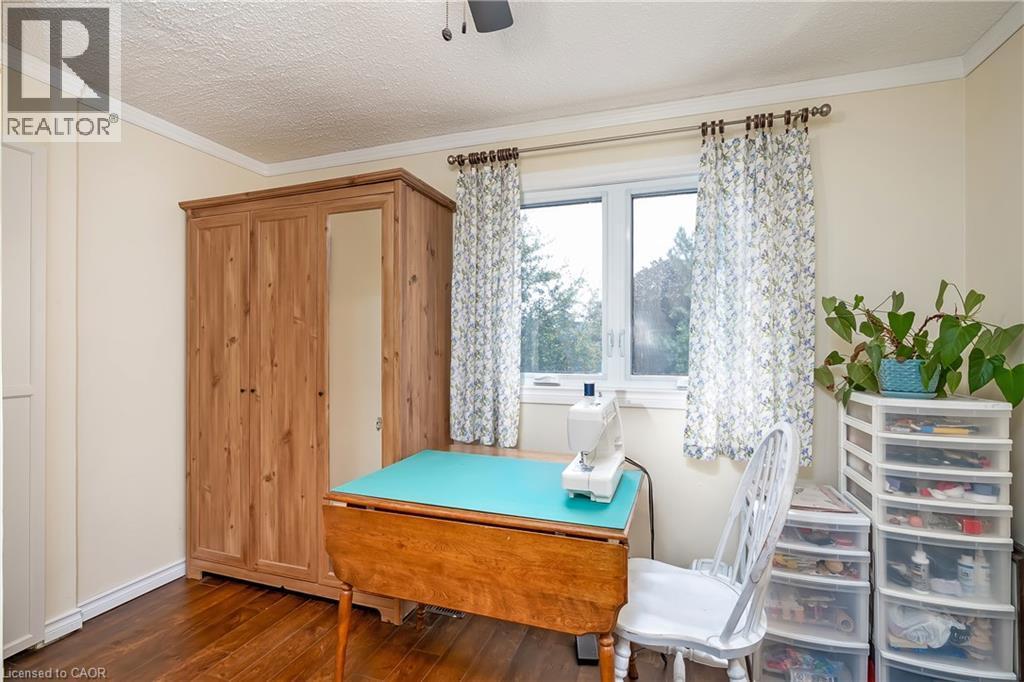 2407 Hemlock Court, Burlington, ON - Indoor Photo Showing Other Room