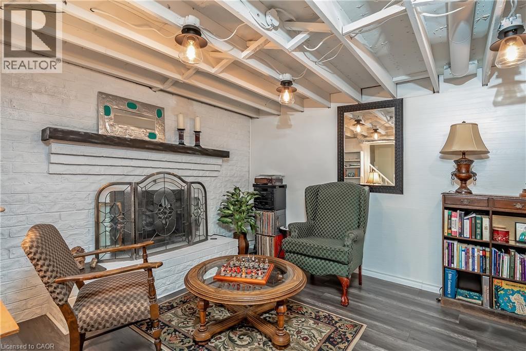 2407 Hemlock Court, Burlington, ON - Indoor With Fireplace