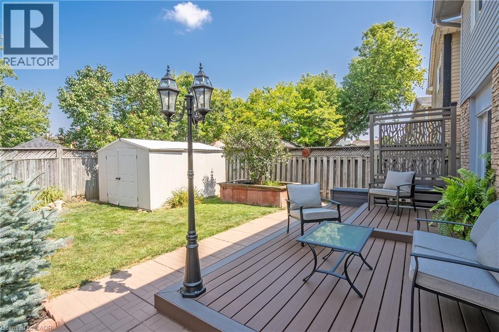 2407 Hemlock Court, Burlington, ON - Outdoor With Deck Patio Veranda With Exterior