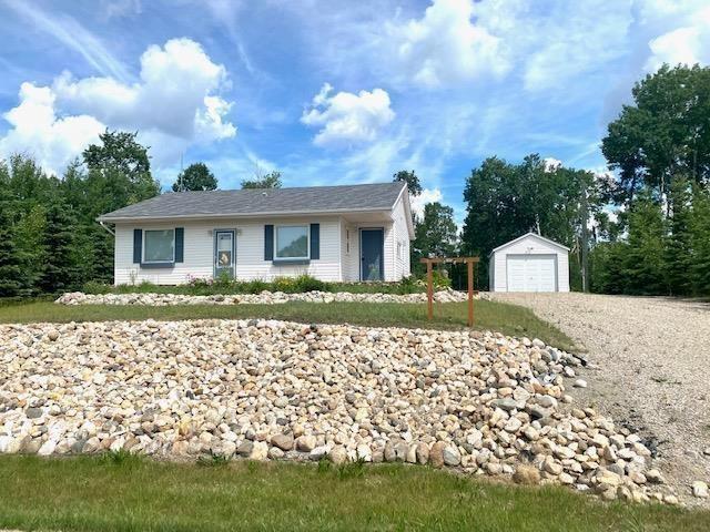 107 Crestview Drive, Onanole, MB - Outdoor